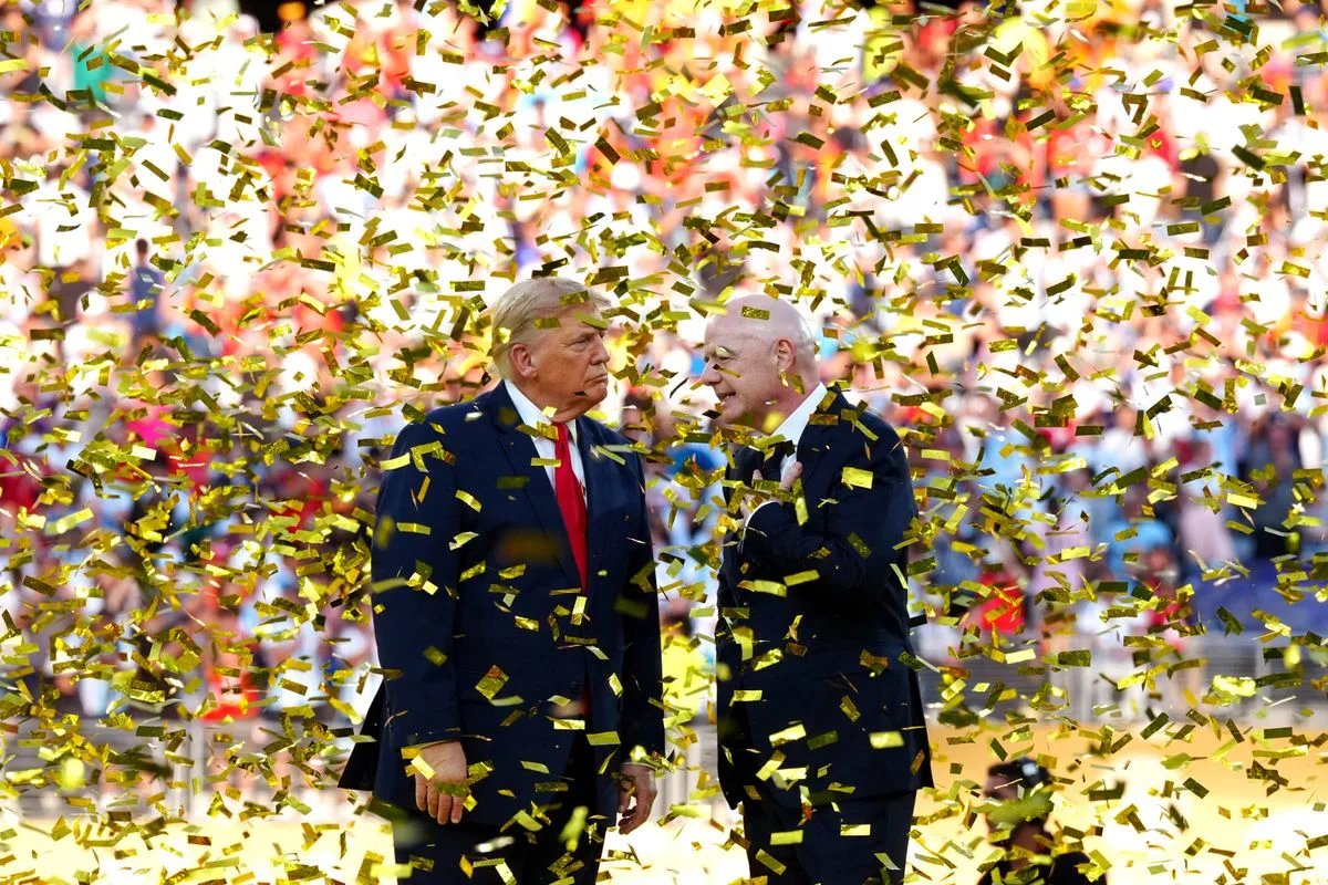 トランプ大統領、盟友インファンティーノFIFA会長を全力で救出へ