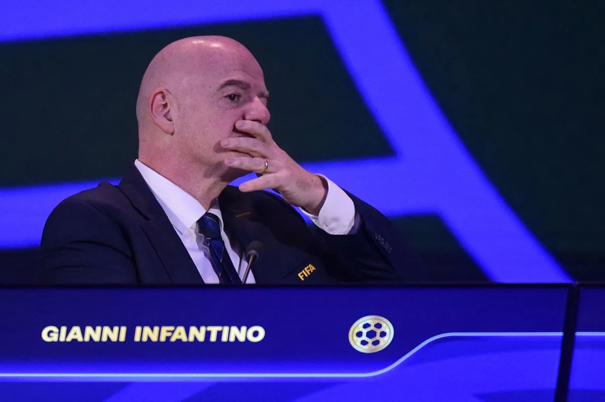 インファンティーノFIFA会長、窮地で緊急会議招集 売却計画に大反発