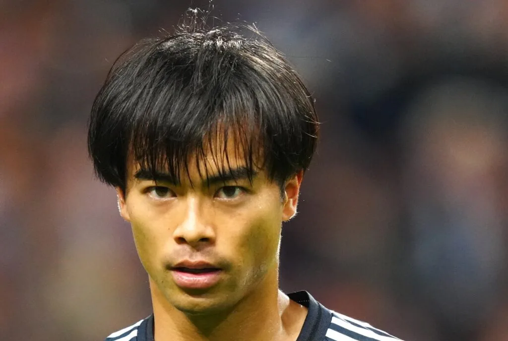 三笘薫がチーム合流！ヒュルツェラー監督が語った復調の兆しと前線の課題