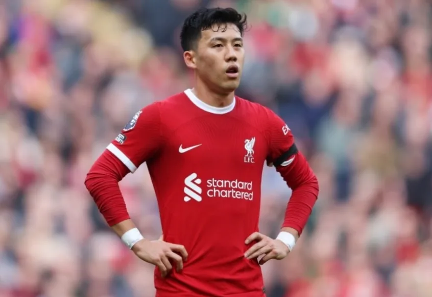遠藤航、リバプールで戦力外か 英メディアが放出報道、フラムやウルヴスが興味