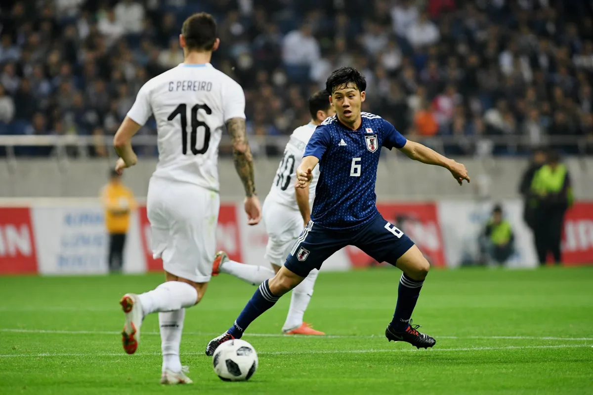 無所属の元日本代表10番・伊藤涼太郎、ベルギー復帰は完全消滅。移籍先はJか？