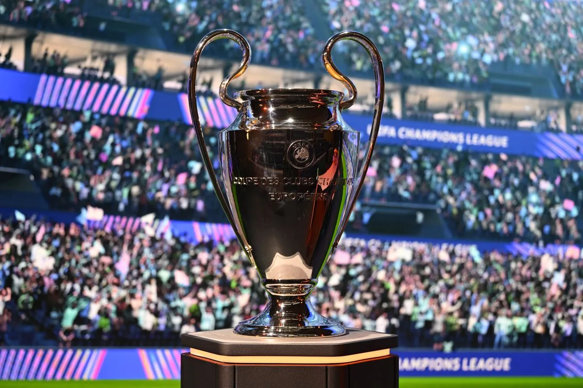 UEFAがCL2つのルール変更を発表!イエローカード基準とスタジアム時計表示に注目