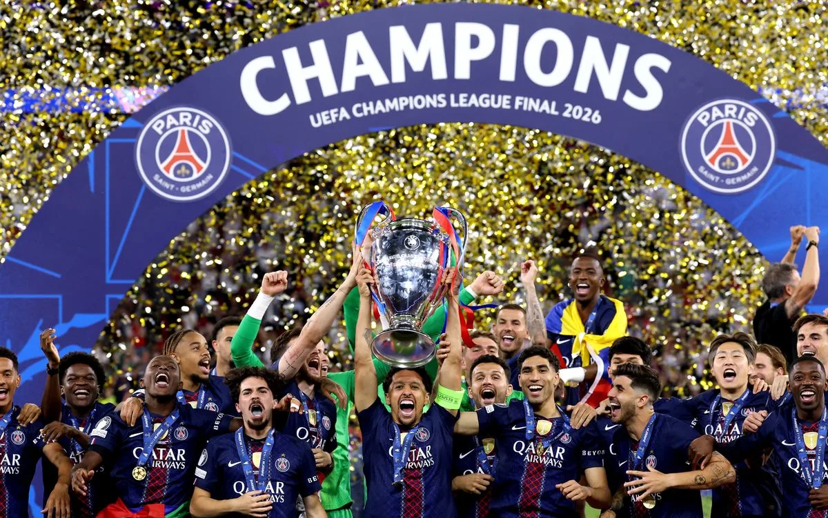 UEFAがCL2つのルール変更を発表！イエローカード基準とスタジアム時計表示に注目