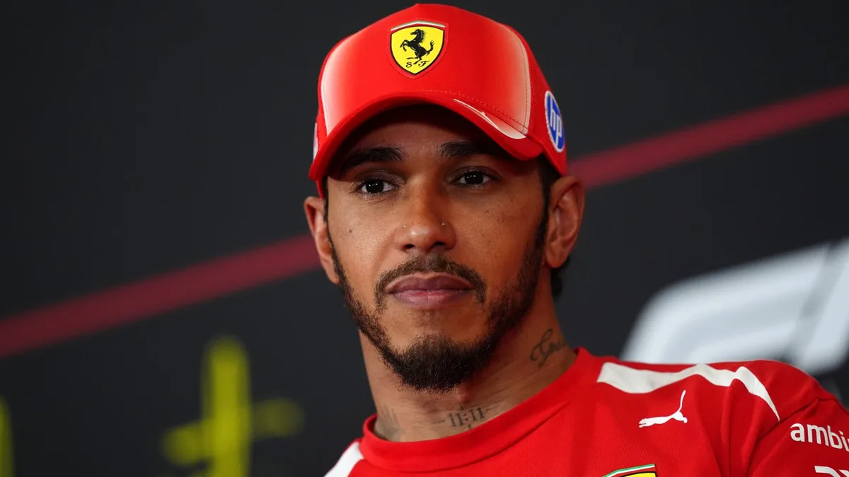 ハミルトンに怒涛の4連続ペナルティ！フェラーリ移籍後、タイトル争いに暗雲